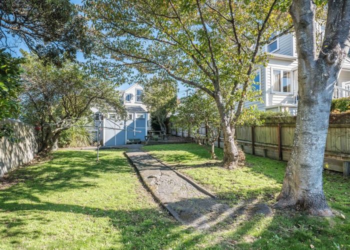  at 6 Newman Terrace, Thorndon, Wellington