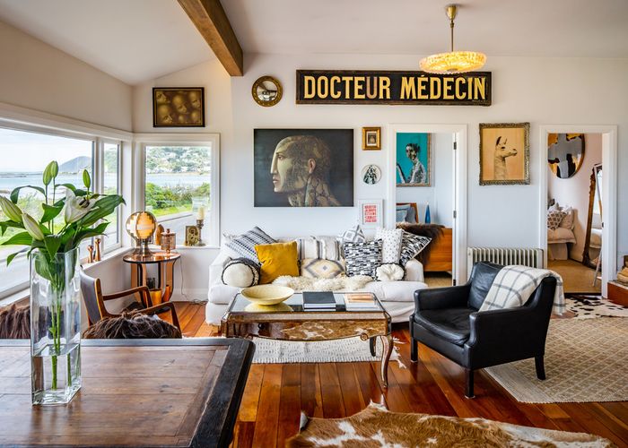  at 168 The Esplanade, Island Bay, Wellington