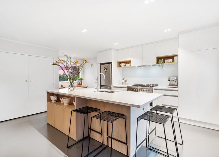  at 2/42 Arabi Street, Sandringham, Auckland