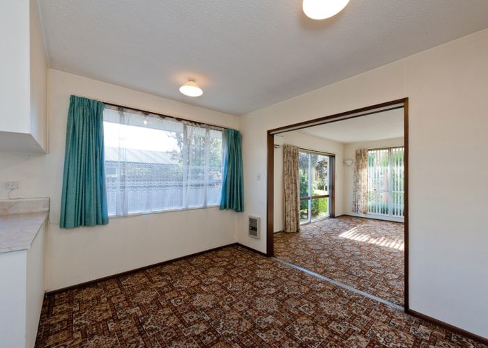  at 1/72 Lakewood Drive, Burwood, Christchurch