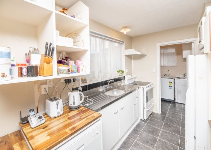 at 1/41 Oldwood Street, Bishopdale, Christchurch