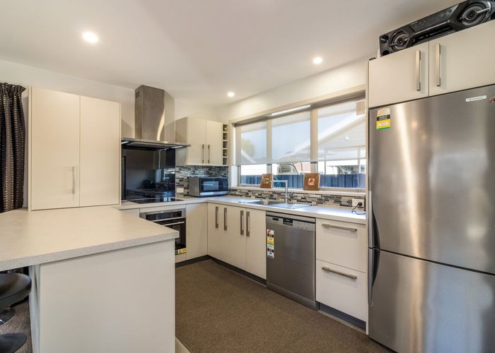  at 30 Eglinton Street, Avondale, Christchurch