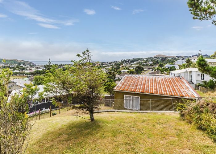  at 11 The Spinney, Titahi Bay, Porirua