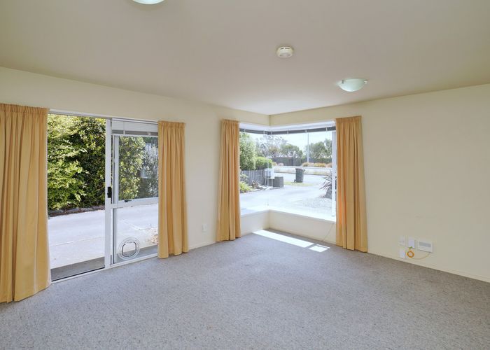  at 1/26 Travis Road, Burwood, Christchurch