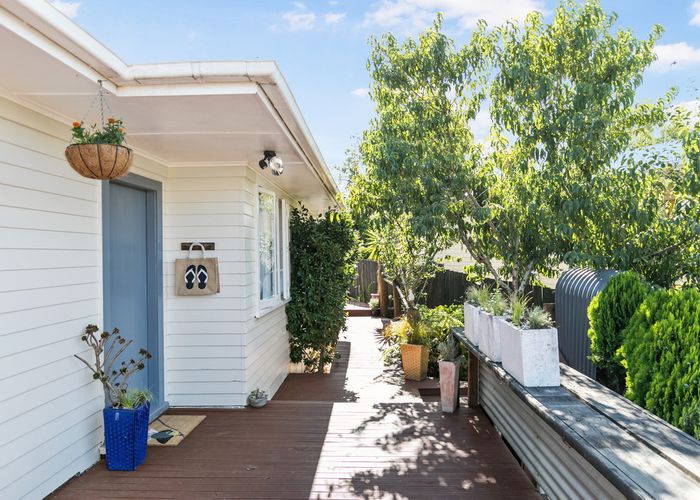 at 63 Ennis Avenue, Pakuranga Heights, Auckland