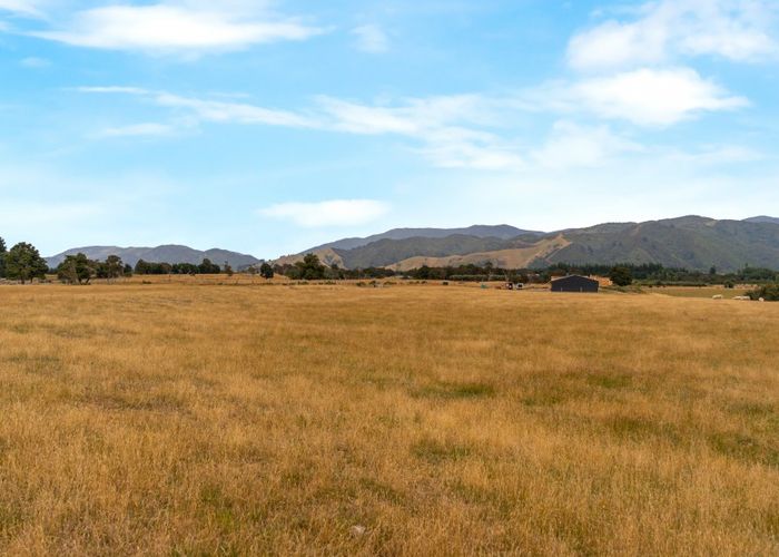  at 33 Flax Cutter Lane, Greytown, South Wairarapa