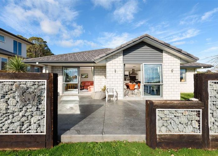  at 5 Ballintoy Park Drive, Welcome Bay, Tauranga