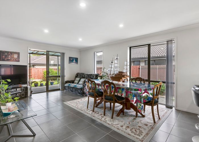  at 198 Harbourside Drive, Karaka, Papakura