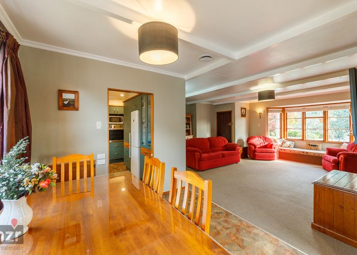 at 12 Perry Line, Kiwitea, Feilding