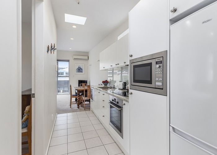  at 17D Hania Street, Mount Victoria, Wellington