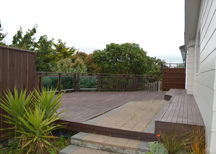  at 25 Rembrandt Avenue, Tawa, Wellington