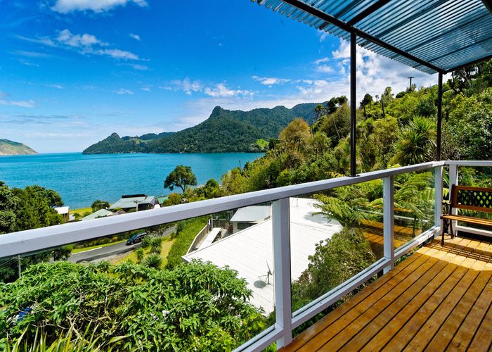  at 2A Foster Avenue, Huia, Auckland