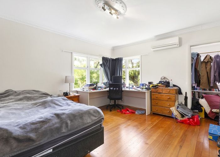  at 17 Waiapu Road, Kelburn, Wellington
