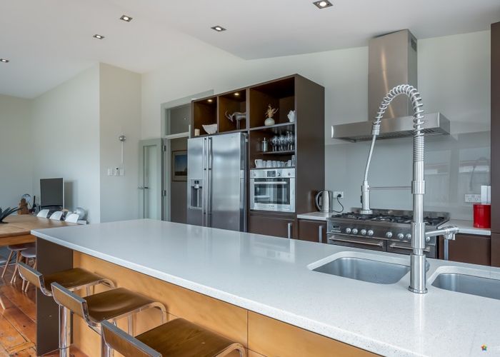 at 16 Emerson Street, Petone, Lower Hutt