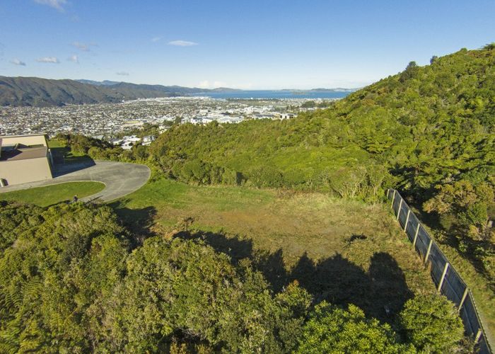  at A/15 Winifred Way, Belmont, Lower Hutt