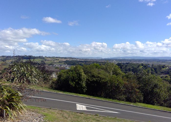  at 1 Coronet Lane, Flat Bush, Auckland