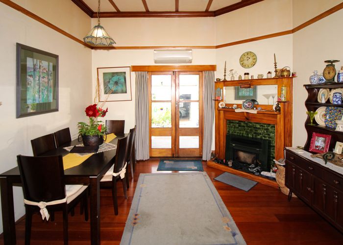  at 87 Park Road, Carterton