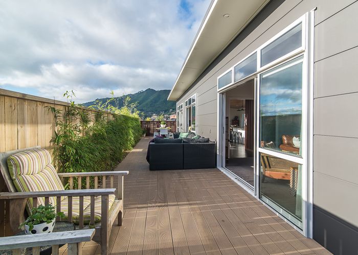 at 39 Waipunahau Road, Waikanae