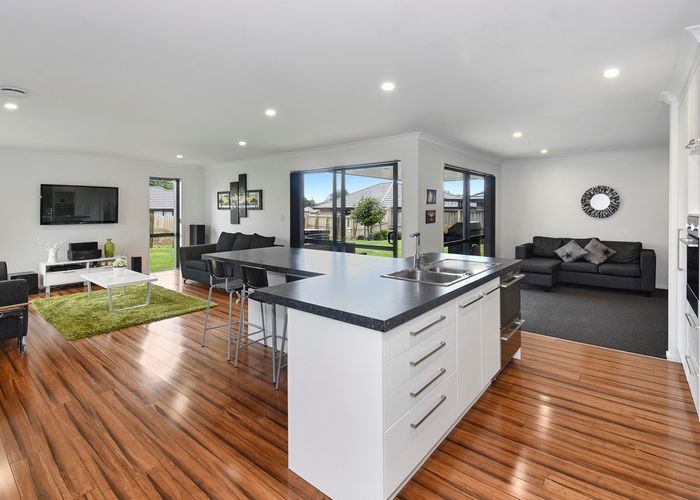  at 19 Fletcher Lane, Patumahoe, Pukekohe