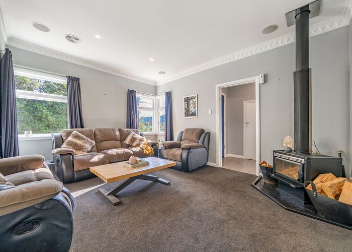  at 69 Cruickshank Road, Clouston Park, Upper Hutt