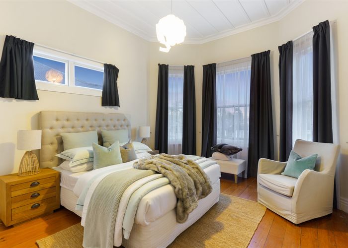  at 7 Leslie Avenue, Sandringham, Auckland
