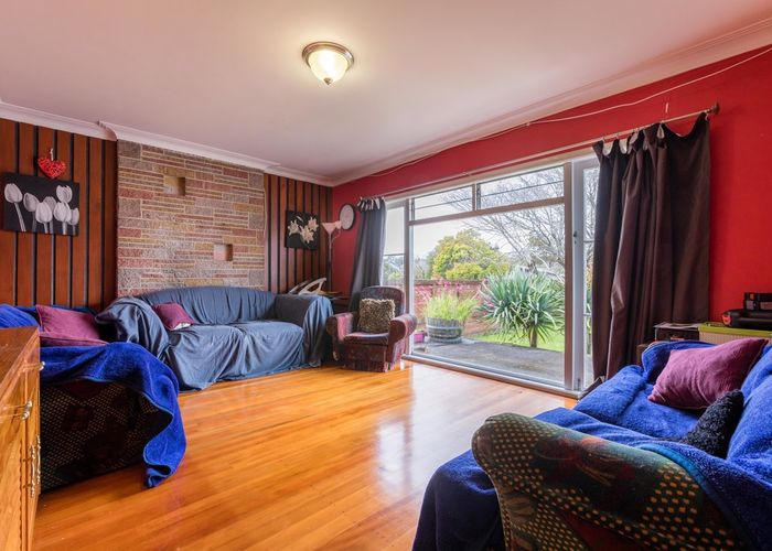  at 18 Geneva Place, Blockhouse Bay, Auckland