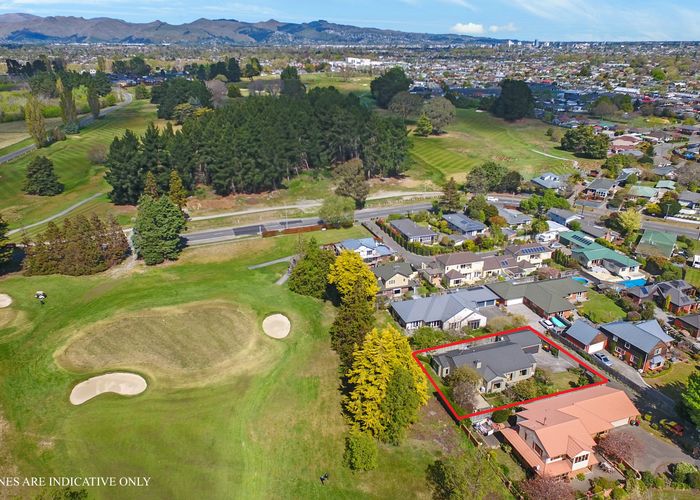  at 9 Oakmont Green, Shirley, Christchurch