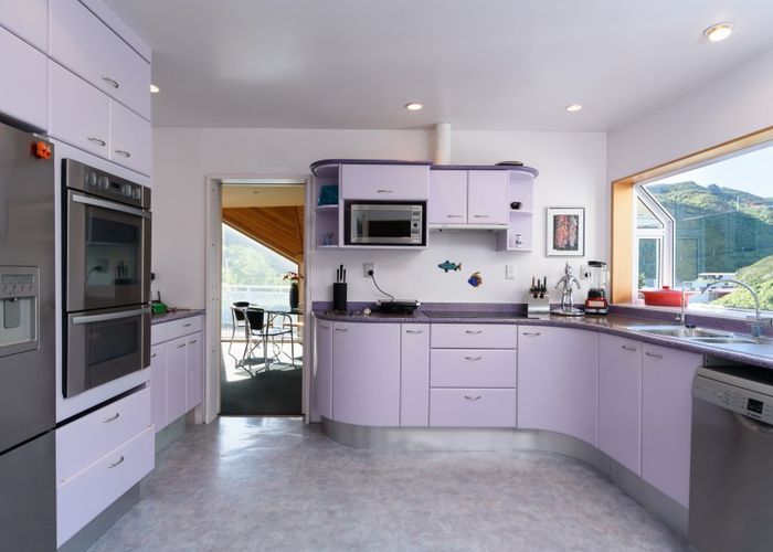  at 7 Malvern Road, Ngauranga, Wellington