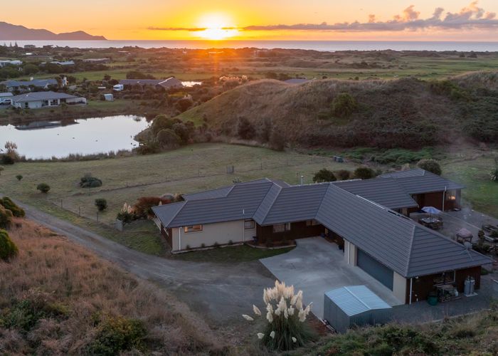  at 97 Raukawa Road, Peka Peka