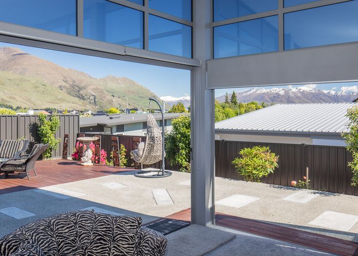  at 9 Hollywood Rise, WANAKA