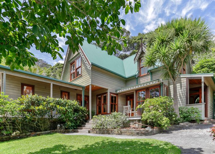  at 31 Tinopai Road, Titirangi, Auckland