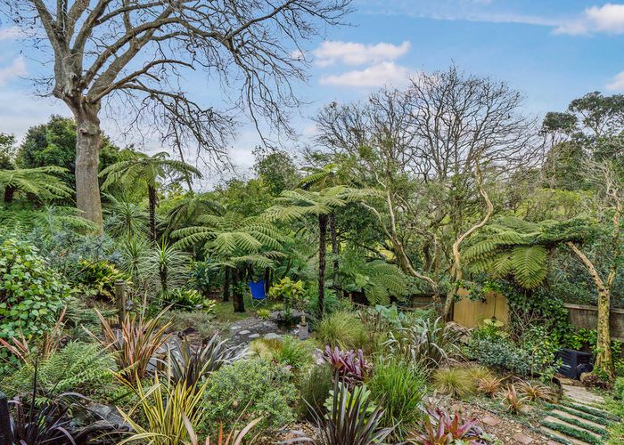  at 47A Hendry Avenue, Hillsborough, Auckland