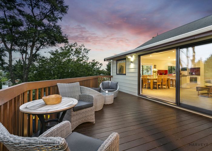  at 19 Longfellow Parade, Glen Eden, Auckland