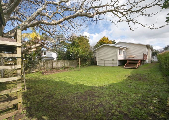Free property data for 51 Cardwell Street, Onehunga, Auckland homes.co.nz