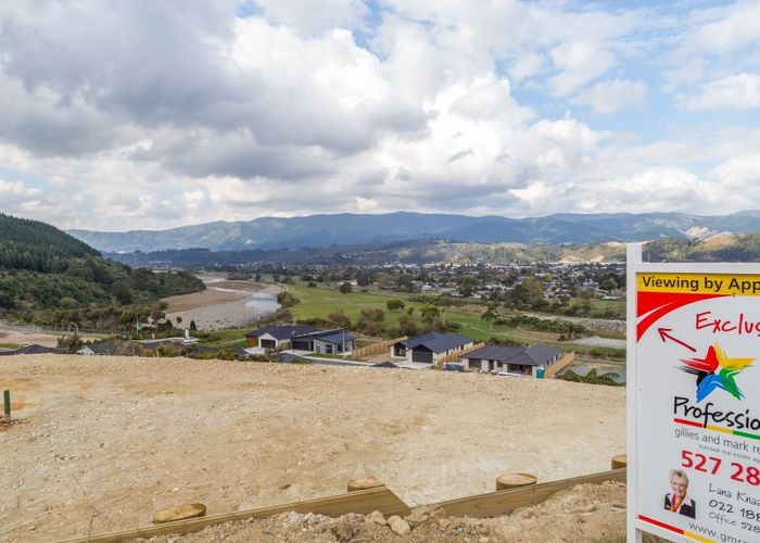  at 7 Lila Gillies Lane, Riverstone Terraces, Upper Hutt