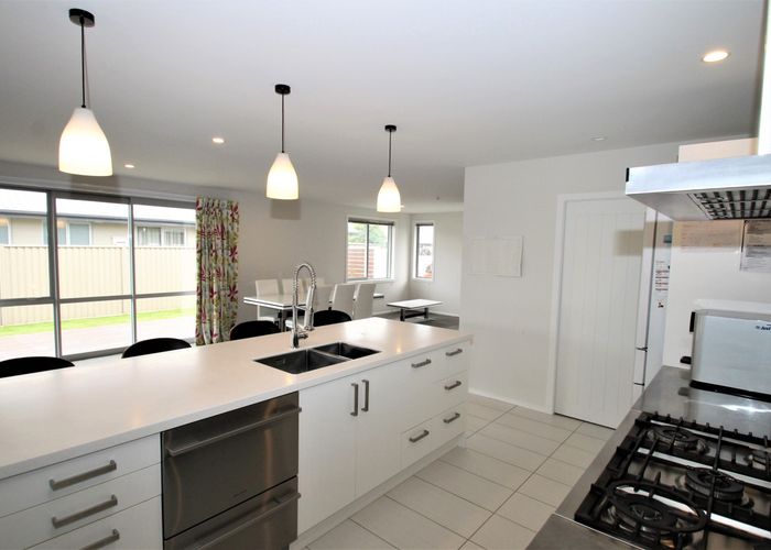  at 6 Roblyn Place, Mosgiel, Mosgiel