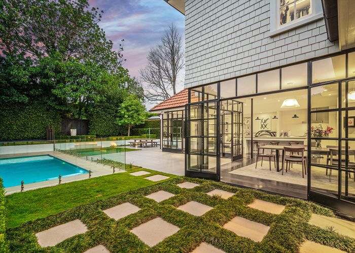  at 15 Ranui Road, Remuera, Auckland