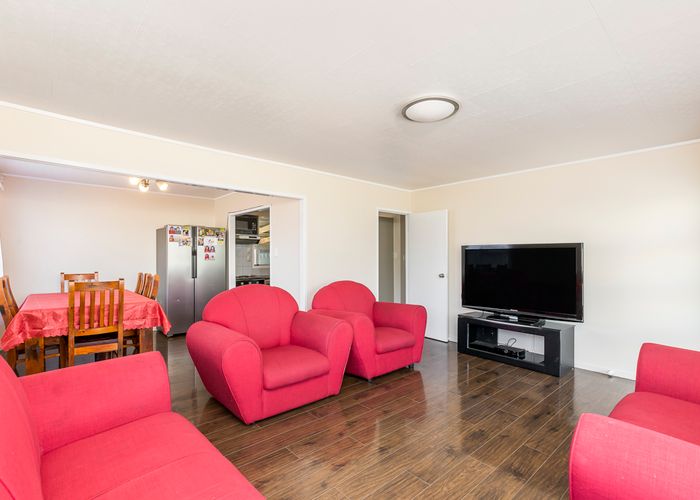  at 12 Avro Place, Mangere, Auckland