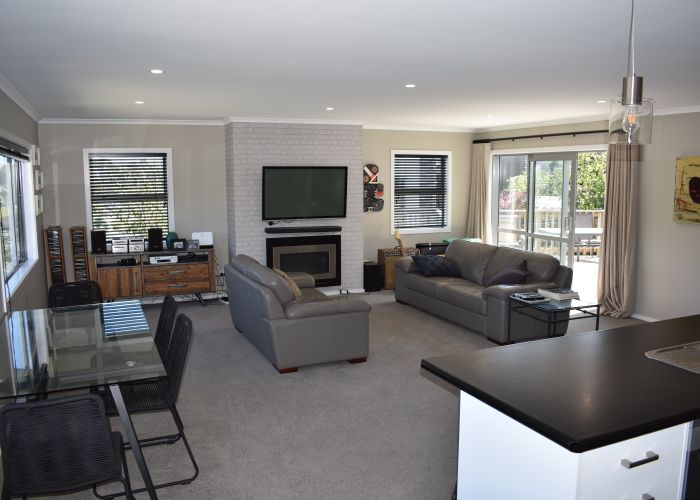  at 16 Bluejacket Place, Whitby, Porirua