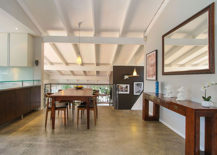  at 99 Porritt Avenue, Chatswood, Auckland