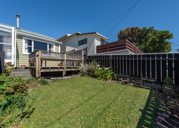  at 7 Braithwaite Street, Karori, Wellington
