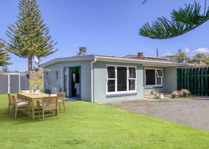 at 79E Blue Pacific Parade, Riversdale Beach