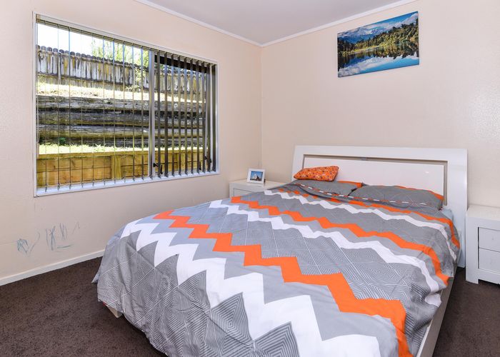  at 11 Horlicks Place, Randwick Park, Auckland