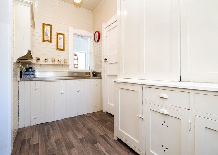  at 403 Park Road North, Parkvale, Hastings