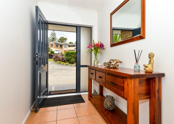  at 14 Palm Grove Drive, Western Heights, Hamilton