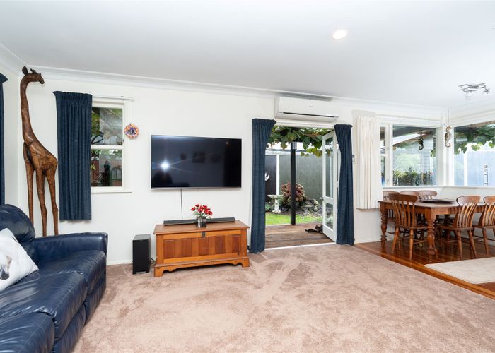  at 44 Sandwich Road, St Andrews, Hamilton