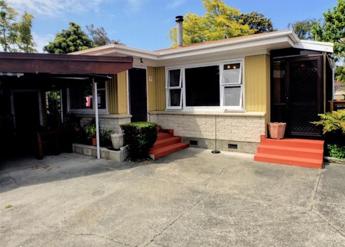  at 8 Guildford Street, Tamatea, Napier