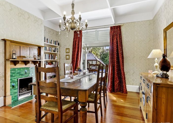  at 162 Wadestown Road, Wadestown, Wellington