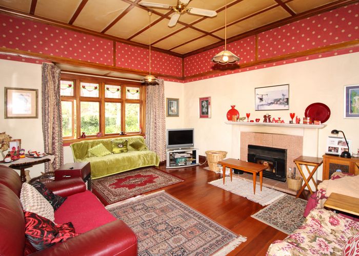  at 87 Park Road, Carterton