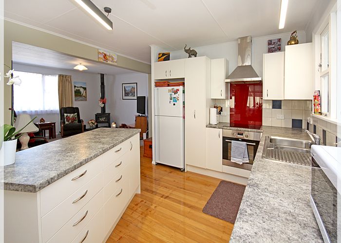  at 3 Andrews Street, Foxton Beach, Foxton